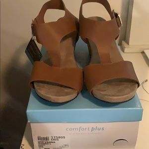 Comfort plus by Predictions wedges